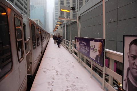 Neige-Michigan-Avenue-Chicago-Photo