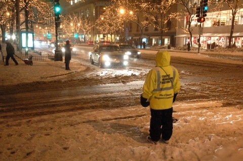 Neige-Michigan-Avenue-Chicago-Photo