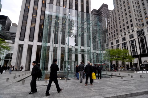 Apple-Store-New-York-Photo