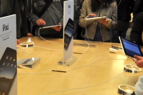Apple-iPad-New-York-Photo