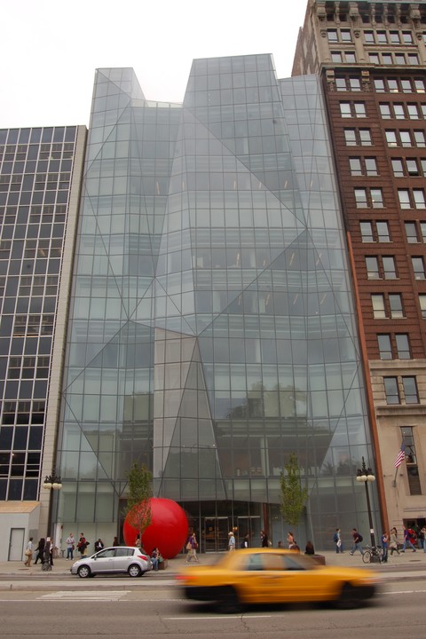 Red-Ball-Project-Chicago-Photo